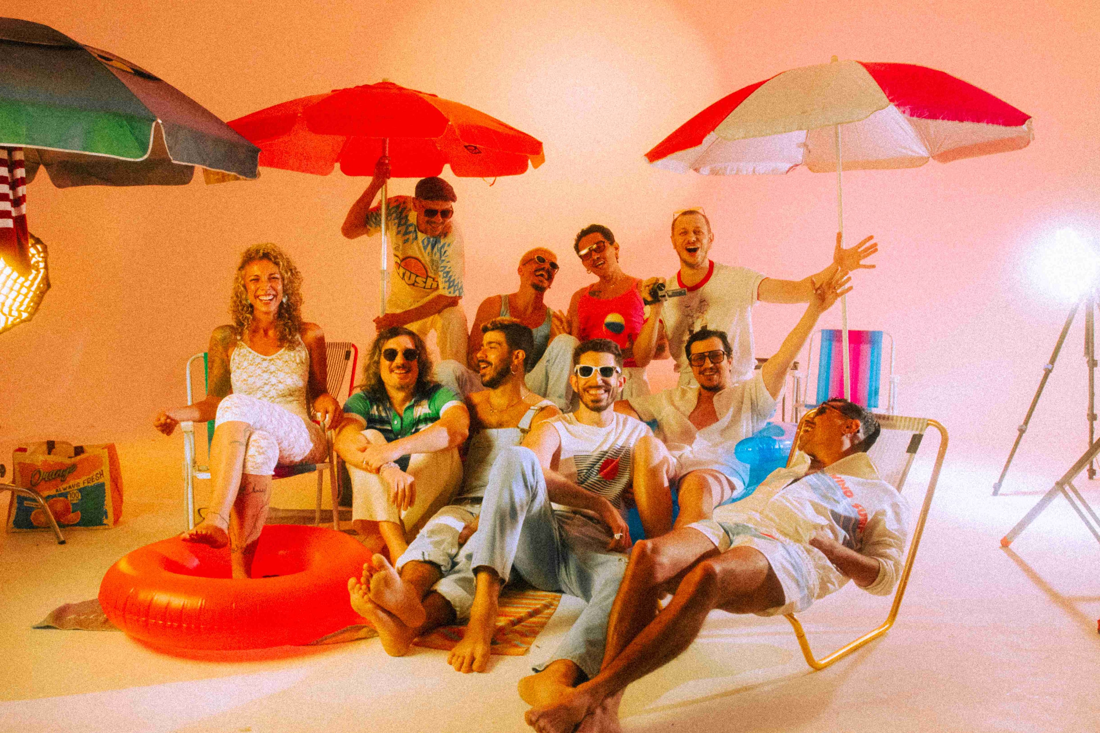 Samuca e a Selva completa 10 anos e lana o EP Summer Love - O Vero dos Amantes